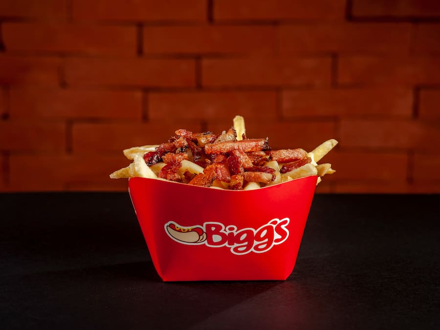 Batata Frita com Bacon e Muçarela Média