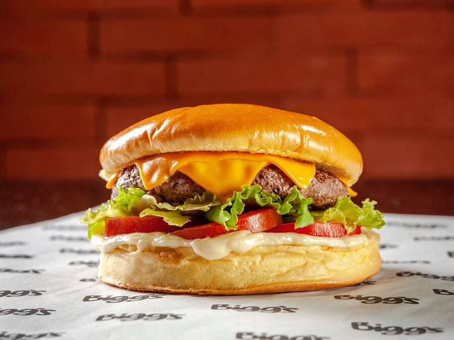 Cheddar Burger Salada