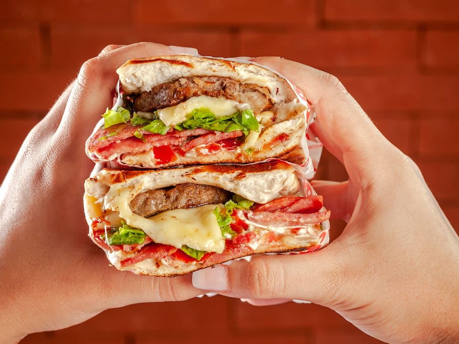 Cheese Burger Calabresa