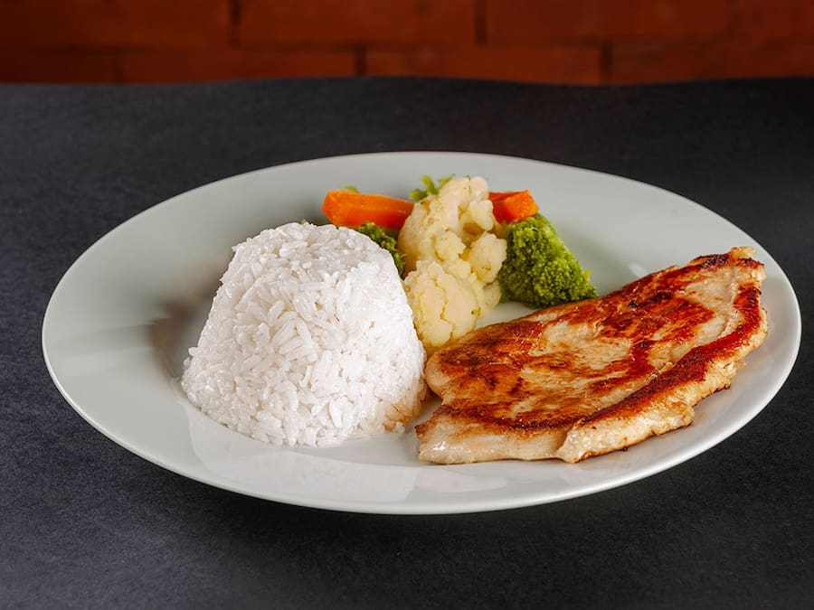PF Tilápia Milanesa com Legumes
